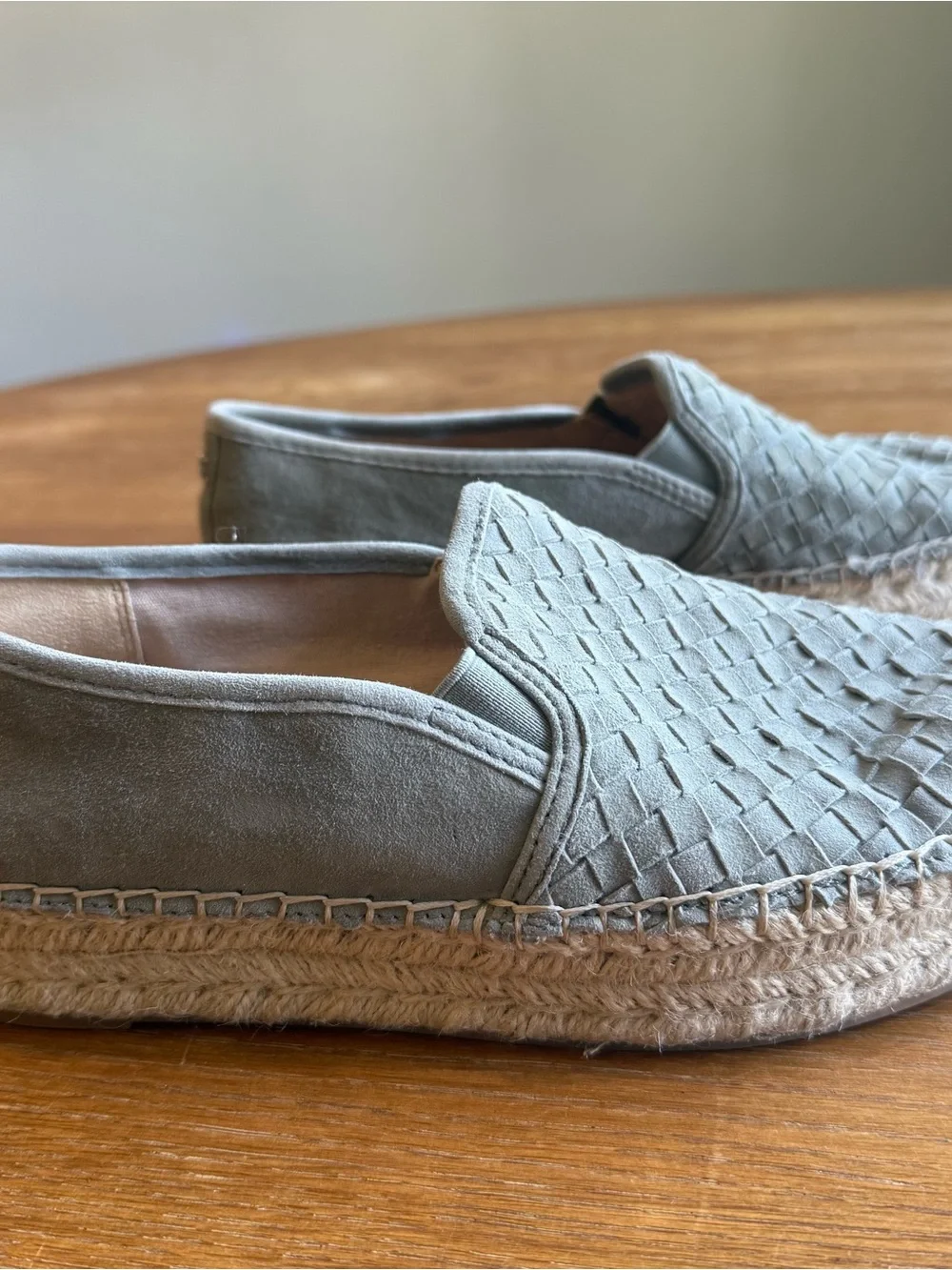 Sam Edelman slip-on espadrilles Light Sage Size 8